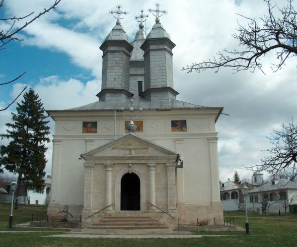 3. Manastirea Ratesti - foto Arhiepiscopia Buzaului si Vrancei