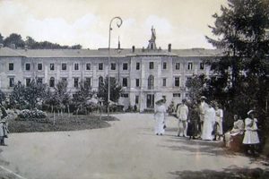 53 baile sarata monteoru